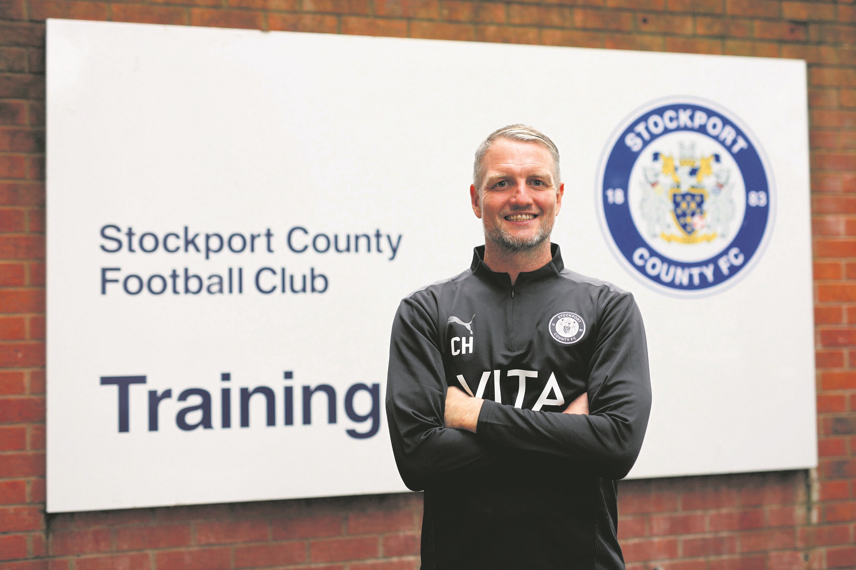 Hill makes County move